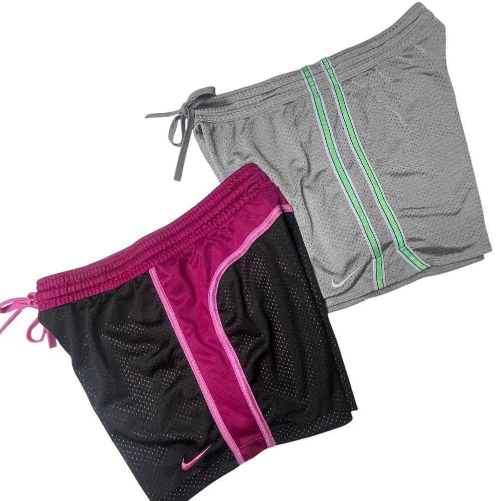 Nike Dri Fit Relaxed Mesh Athletic Shorts  Bundle Women's Small